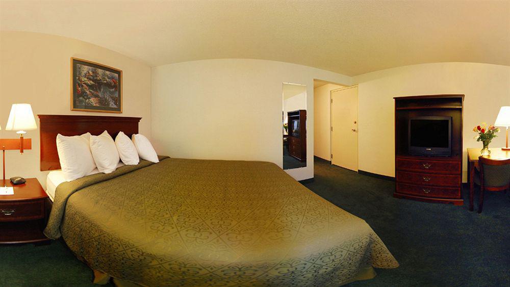 Baymont By Wyndham Great Falls City Center Exterior foto
